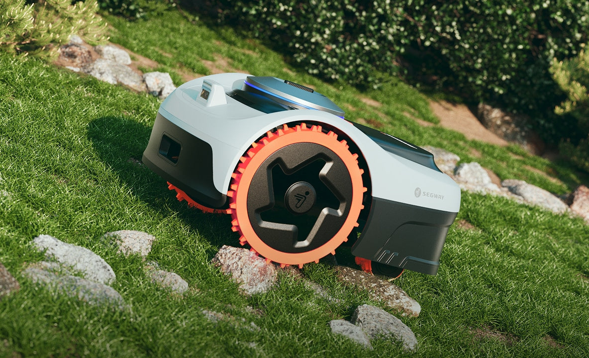Navimow - i210 AWD Robotic Lawn Mower