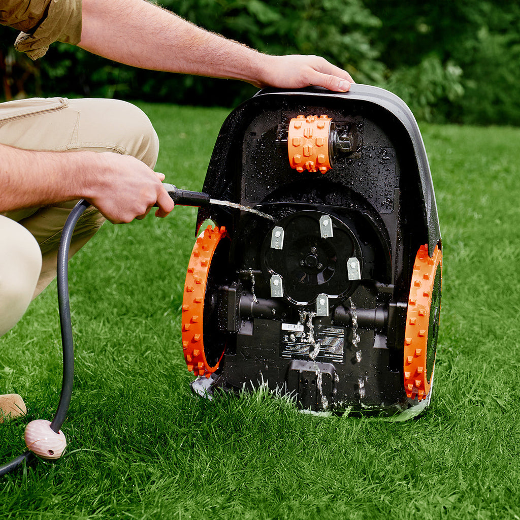 Navimow - i210 AWD Robotic Lawn Mower