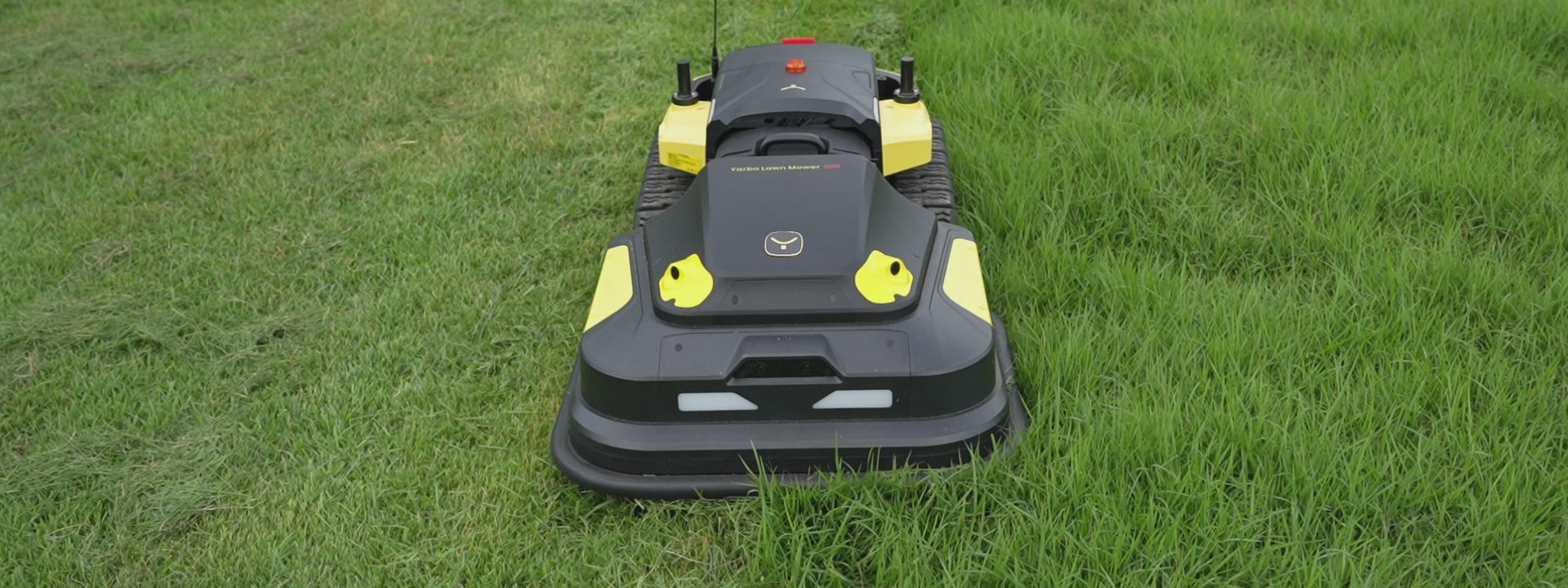 Yarbo Lawn Mower Pro + Leaf Blower + Snow Blower (w/core)