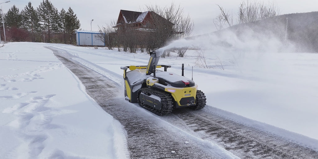 Yarbo Lawn Mower Pro + Leaf Blower + Snow Blower (w/core)